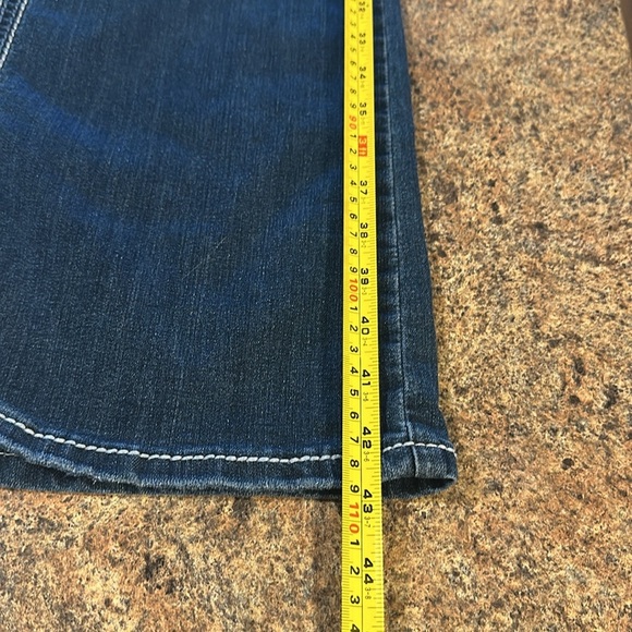 Maurices Jeans Size 13/14 Long Medium To Dark Blue Wash Fading Double Button - Picture 13 of 13